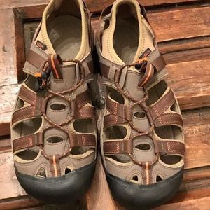 Keen Mens Hiking Sandal Leather Waterproof Brown